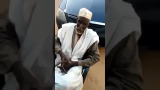 "Thiey Serigne Touba" Écouter Baye Ndiaga Sow Pekesse : il a plus de 100 ans