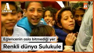 Yediden yetmişe eğlencenin olduğu yer Sulukule - Savaş Ay ile A Takımı | 1993