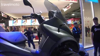 The 2019 PIAGGIO MP3 500cc scooter