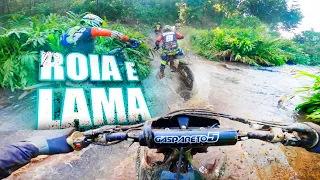 ROIA E LAMA NA TRILHA DE MOTO, A PURA DIVERSÃO!