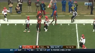 Baker Mayfield beautiful flip for a first down