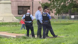 St. Louis Mayor orders homeless encampment clear out after deadly police shooting