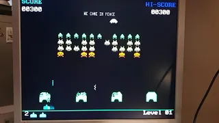 Playing Space Invaders with uTerm2-S and the FabGL library