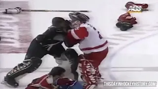 Colorado Avalanche vs Detroit Red Wings   15 Minutes ''Brawl in Hockeytown''   March 26, 1997