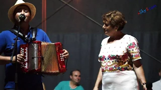 Cantares ao desafio ; Pedro Cachadinha e Irene de Gaia em Martim, Barcelos.