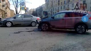 Подборка ДТП аварий за 31. 03. 2018 год на регистратор.