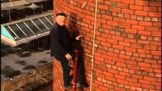 Fred Dibnah laddering a chimney (Part 2)