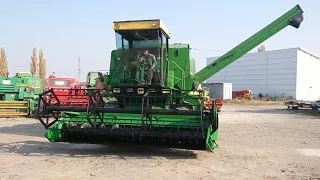 Робота John Deere 975 www.tatt.com.ua . Дуже багато комбайнів в нас є в наявності .