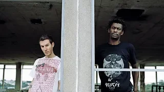 Massive Attack - InMusic Festival 2010 (Full Show)