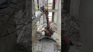 Robot Demolition