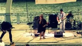 Mother Blues Mama Treats your Daughter so Mean (Susan Tedeschi cover)