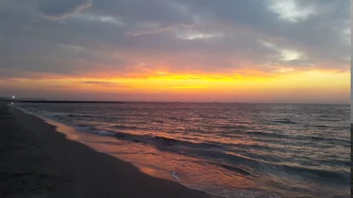 Восход Солнца на побережье Черного моря