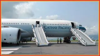 Both Engines Failed on Approach to Hong Kong | Cathay Pacific Flight 780 | Mayday: Air Disaster (4K)