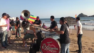 La Extrema Pura Knela - Toro Mambo