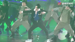 HD Wang Yibo 王一博 YueHua Family Concert Solo Stage - Wugan 无感 Fancam