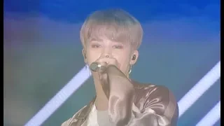 180622 BTS   'Spring Day (봄날) ' 방탄소년단 防弾少年団  Lotte Family Concert