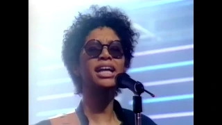 Womack & Womack - Teardrops