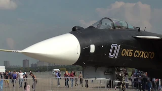 Беркут Су-47 впервые на статической стоянке МАКС-2019
