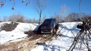 Ssangyong Musso on snow