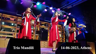 Trio Mandili 14 06 2023 Gazarte Athens Greece— Rachuli