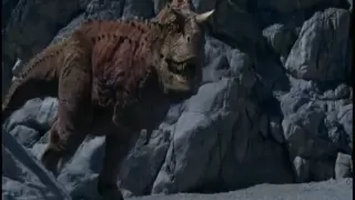 Carnotaurus Vs iguanodon