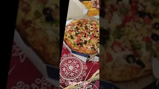 large pizza#shorts#pizza#Dominos#ytshorts