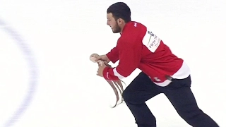 Gotta See It: Octopi everywhere as Sheahan scores final goal in Joe Louis Arena