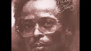 MILES DAVIS - GET UP WITH IT (1974) - DISC 2