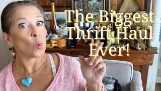 Overwhelmed With This Thrift Haul!! Let's go vintage hunting at a subscribers home.