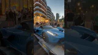 Unloading a $4 Million Azzurro Dino Ferrari LaFerrari ! 🔥