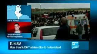 Lampedusa overhelmed as thousand of Tunisian refugees arriv