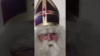 sinterklaas wil wat zeggen tegen de mensen die haten zwartepieten luister goed