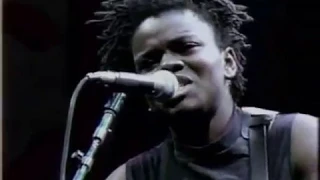 Tracy Chapman - Why? (Amnesty Concert 1988 - Part 2/5)