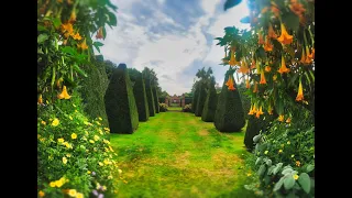 Gardens of Norfolk. East Ruston Old Vicarage Garden.(subtitles)