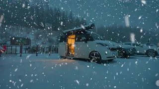 camping in snow / I went on a road trip to see the snow! Compact car camping in the snow.