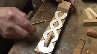 Carving a Love Spoon, Chain work  Ralph Hentall