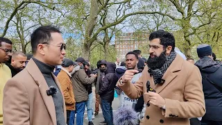 'Muslims Cannot Talk To Me About Islam' - Man From China! Smile2jannah and Visitor Speakers Corner