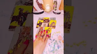 #tarot ❤️🙈 ПОДАРКИ ОТ ВЫСШИХ СИЛ #love #таро #youtubeshorts #топ