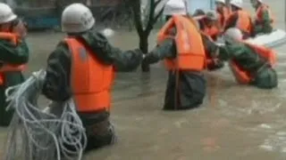 Heavy rain causes flooding in China