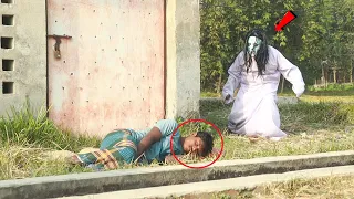 OMG! SCARY GHOST ATTACK PRANK IN VILLAGE WITH COMEDY VIDEO | DHAMAKA FURTI
