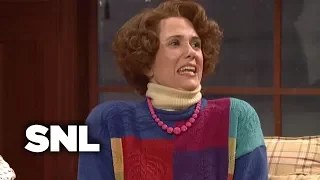 Sue: Christmas Surprise - SNL