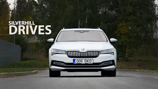 SKODA SUPERB 1.4 iV Plug-In-Hybrid - should you get the full electric car instead? [4K REVIEW]