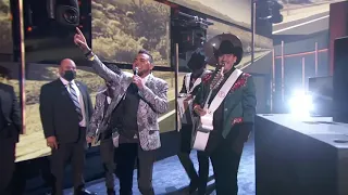 A La Antigüita - Banda El Recodo Ft. Calibre 50 (Video En Vivo Latín Grammy / HD)