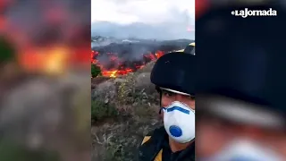 Así avanza la lava del volcán Cumbre Vieja en la isla española de La Palma