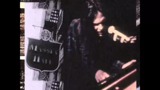 Neil Young Live At Massey Hall 1971: A Man Needs A Maid / Heart Of Gold Suite