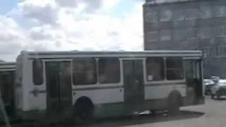 ненужные автобусы.wmv