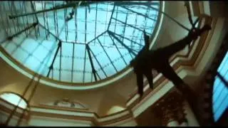 Legs MC - Quantum of Solace (HD)