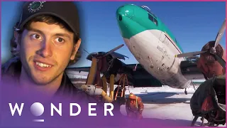 Rescuing The Broken C-46 Plane In Dangerous Winds | Ice Pilots NWT | Wonder