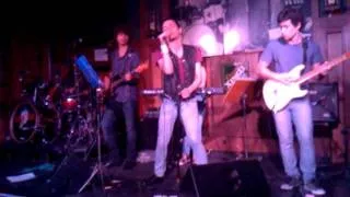 Killing Machine (Deep Purple Tribute)  Space Truckin´ live in Ton Ton Jazz 10 11 2011