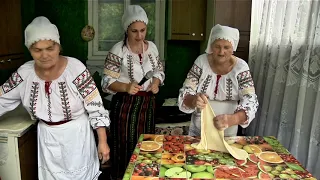 Comorile satului Cajba - Leuca Larisa - Reteta de placinte si invartita.